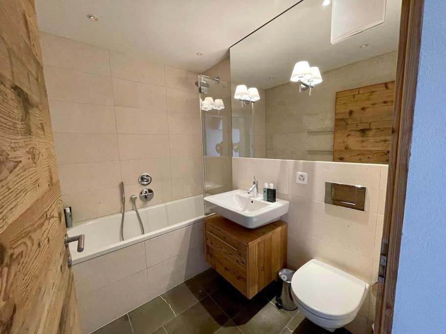 Spacious Family Close To Cauma Apartamento